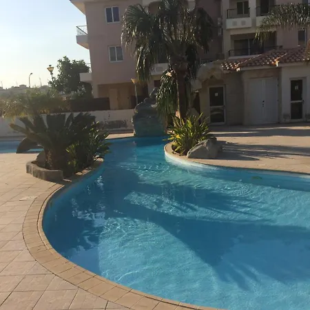 Majestic Gardens 3 Filimonas شقة لارنكا