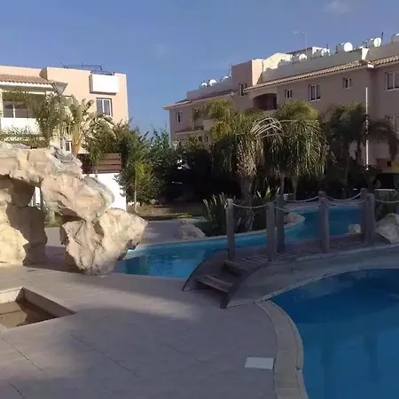 شقة Majestic Gardens 3 Filimonas لارنكا